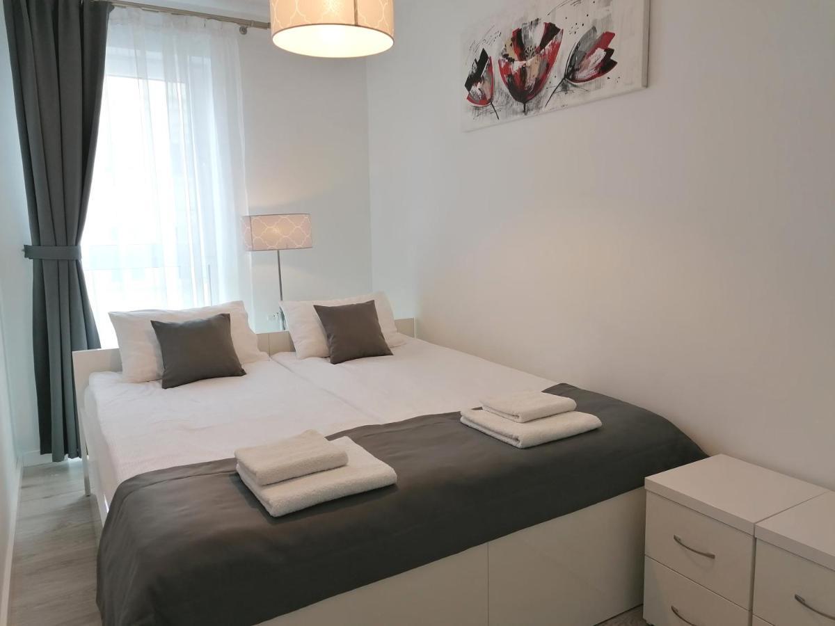 Apartamenty Mariela-Kolobrzeg Z Garazem Buitenkant foto
