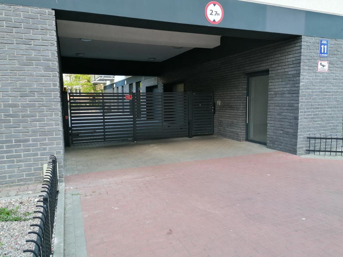 Apartamenty Mariela-Kolobrzeg Z Garazem Buitenkant foto