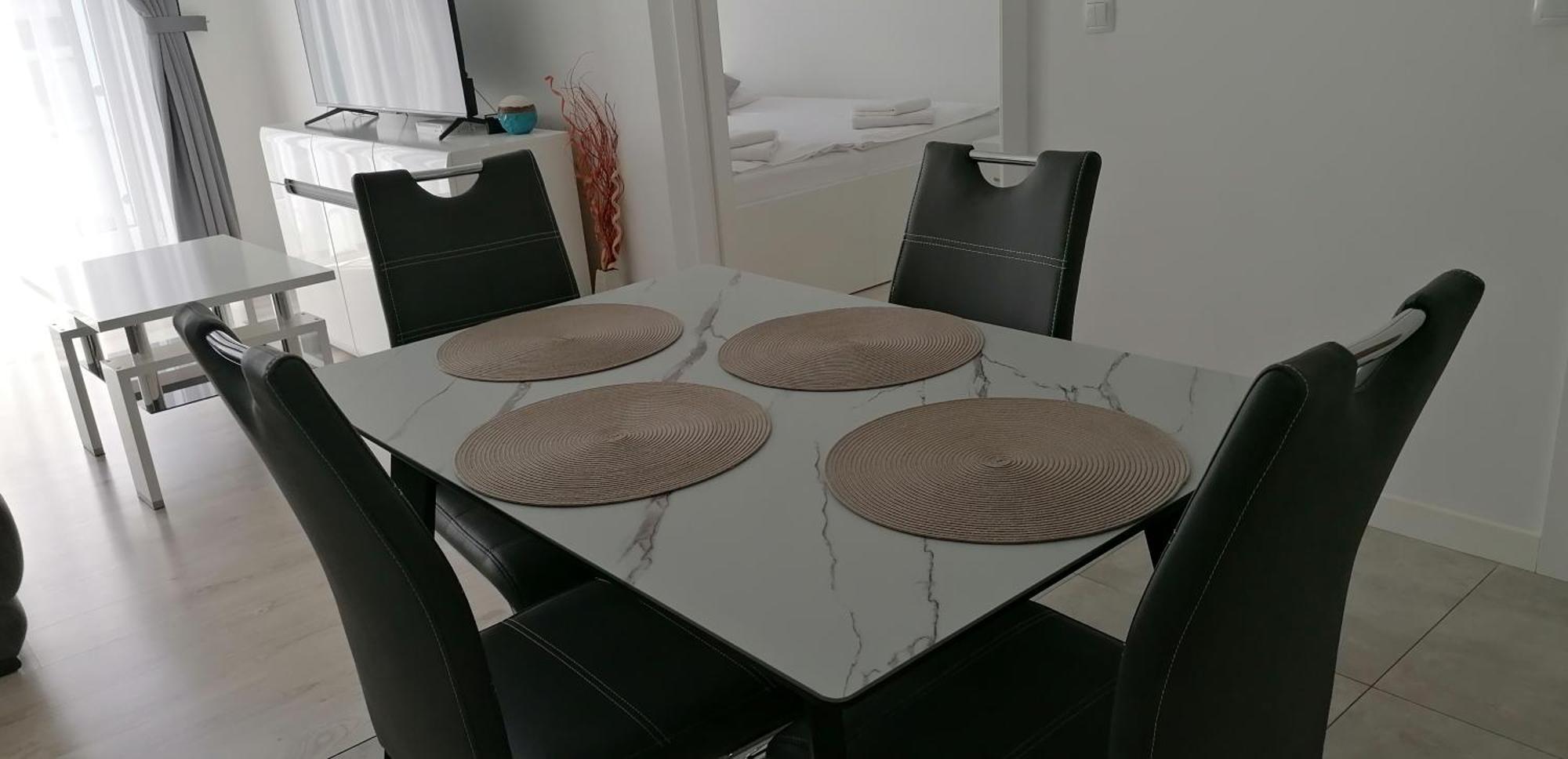 Apartamenty Mariela-Kolobrzeg Z Garazem Buitenkant foto