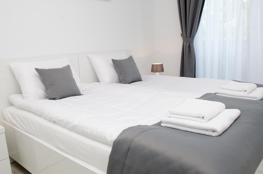 Apartamenty Mariela-Kolobrzeg Z Garazem Buitenkant foto