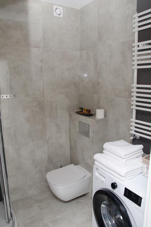 Apartamenty Mariela-Kolobrzeg Z Garazem Buitenkant foto